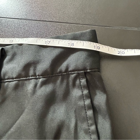 NIKE Golf Men's Shorts Tour Performance Dri-Fit Athletic Sporty Black Size 38 - Picture 7 of 9